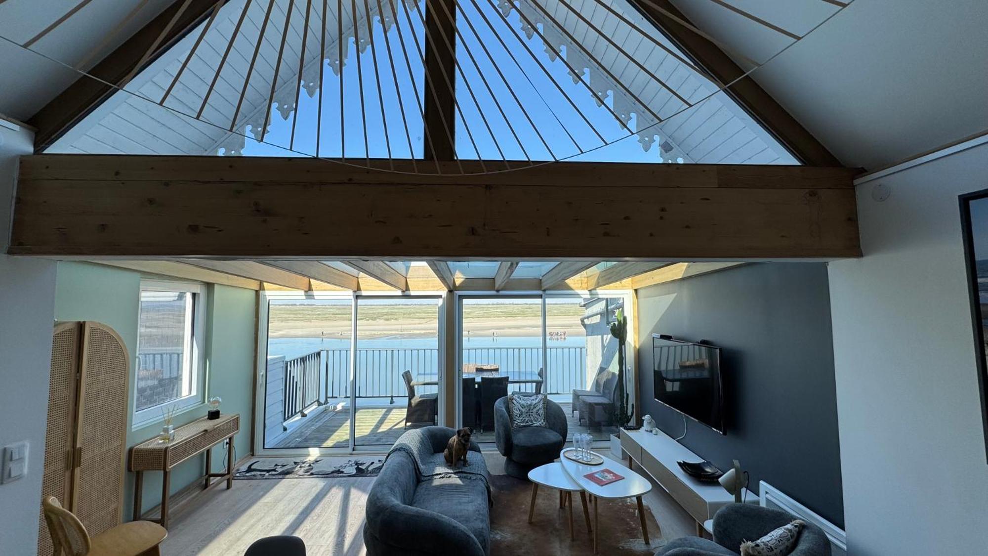 A L'esprit Scandinave, Face A La Baie Apartment *